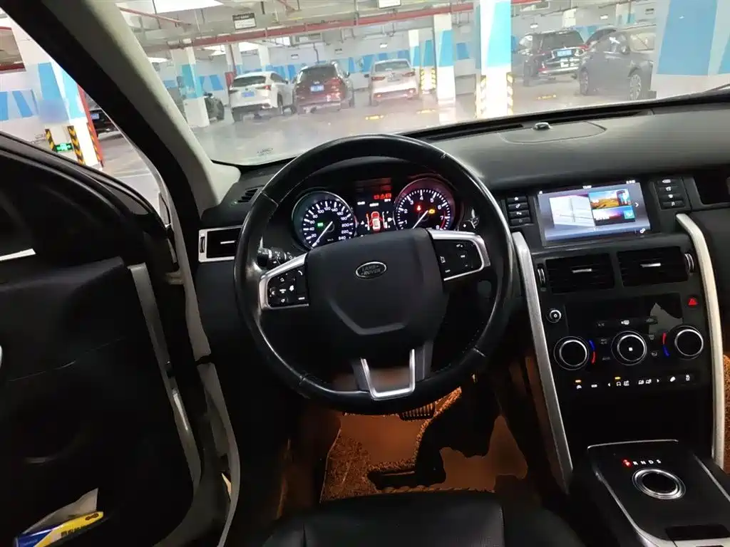 Land Rover Discovery Sport 2016 — фото 6