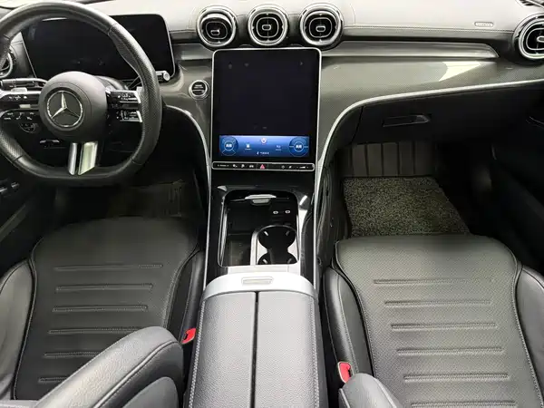 Mercedes-Benz C-Class New Energy 2023
