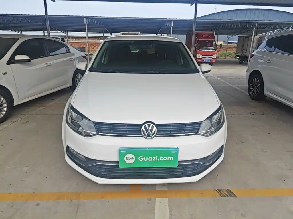 Volkswagen Polo 2015