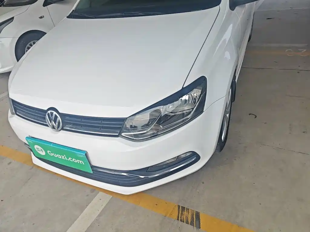 Volkswagen Polo 2015 — фото 18