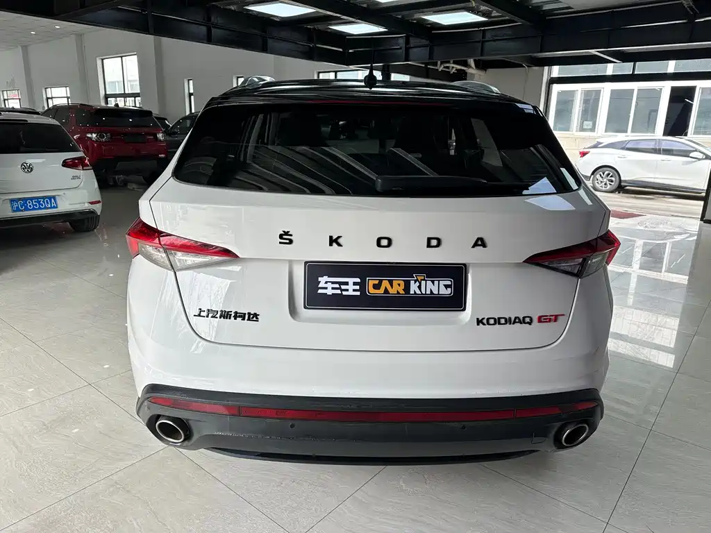 Skoda Kodiaq GT 2021 — фото 14