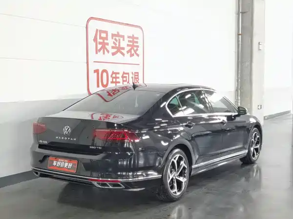 Volkswagen Magotan 2024