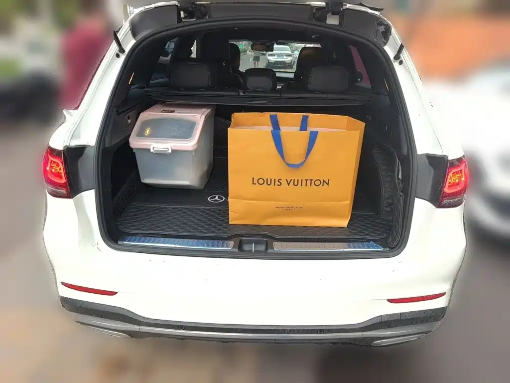 Mercedes-Benz GLC 2021 — фото 15