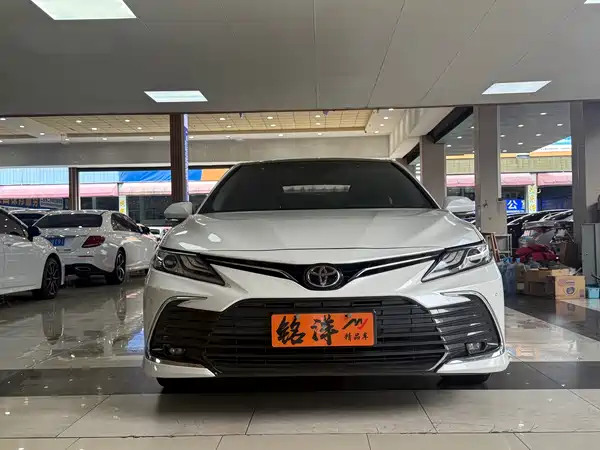 Toyota Camry 2022