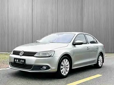 Volkswagen Sagitar 2014
