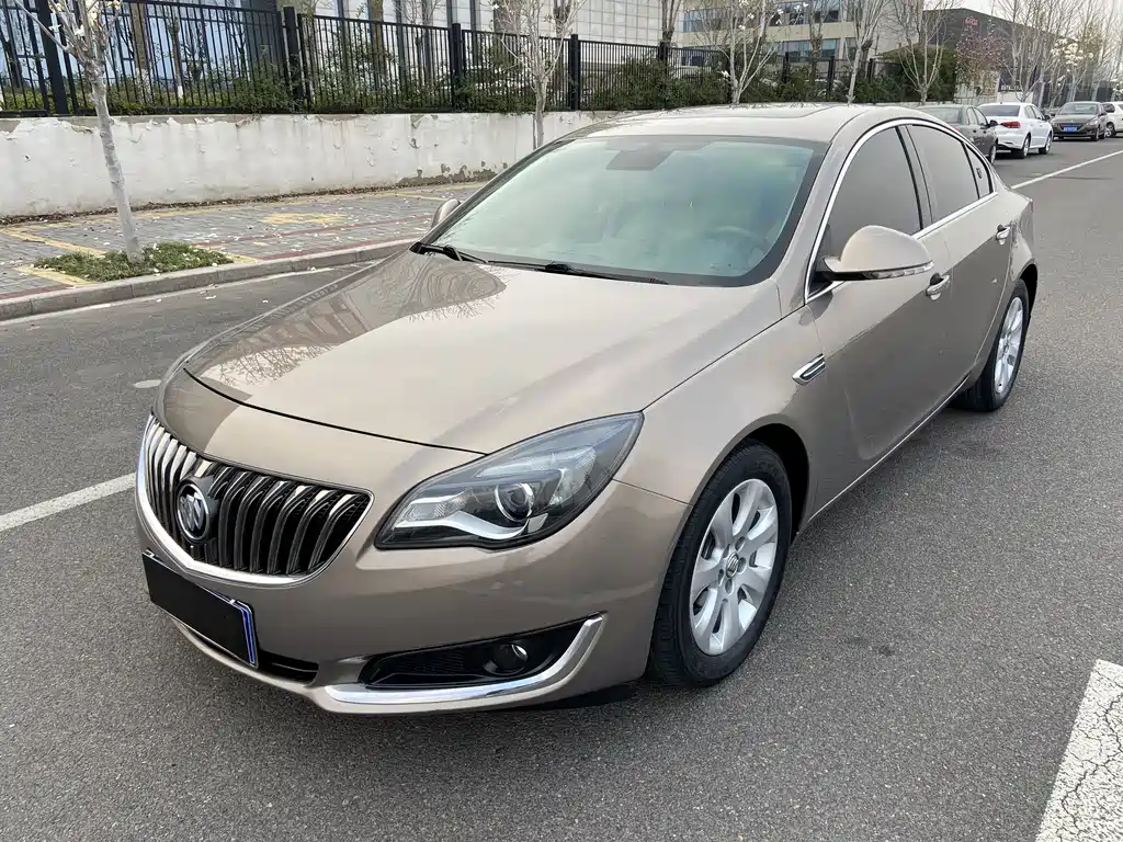 Buick Regal 2015 — фото 1