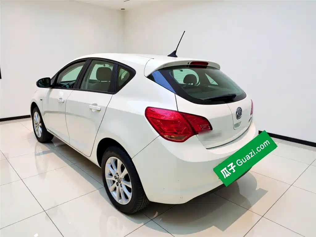 Buick Excelle 2016