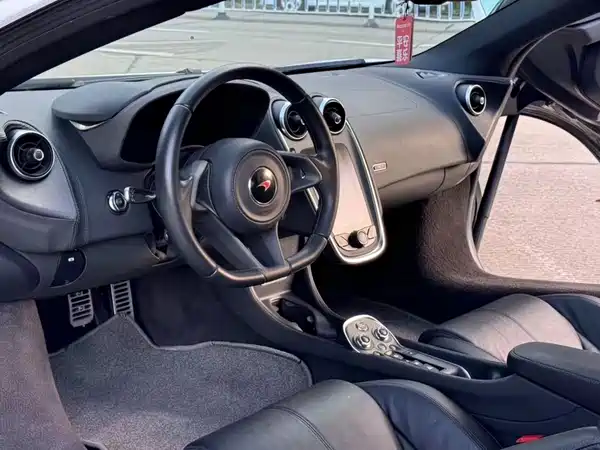 McLaren 540C 2018