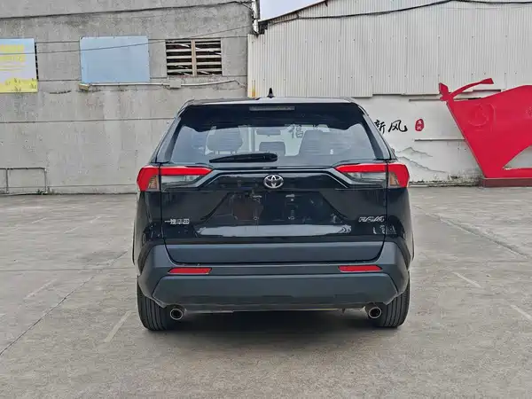 Toyota RAV4 2022