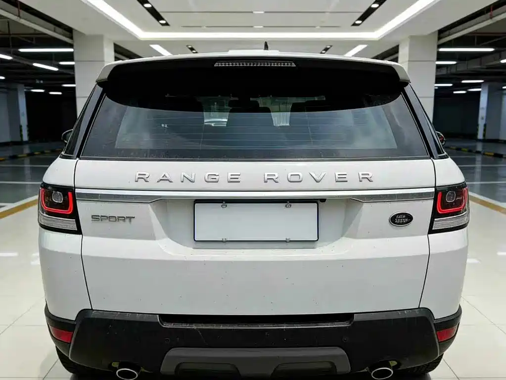 Land Rover Range Rover Sport 2016 — фото 8