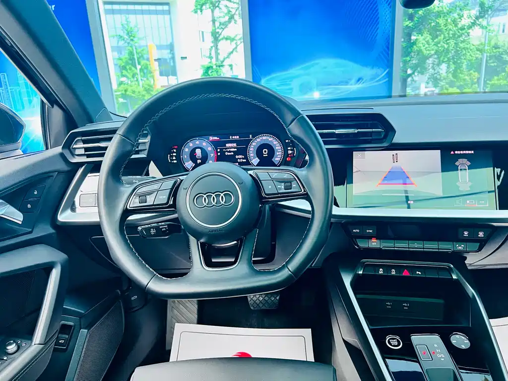 Audi A3 2023 — фото 18