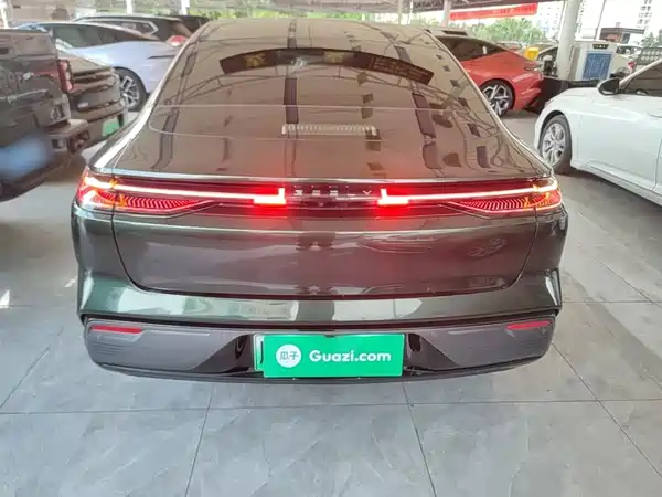 Geely Galaxy Starshine 8 2025