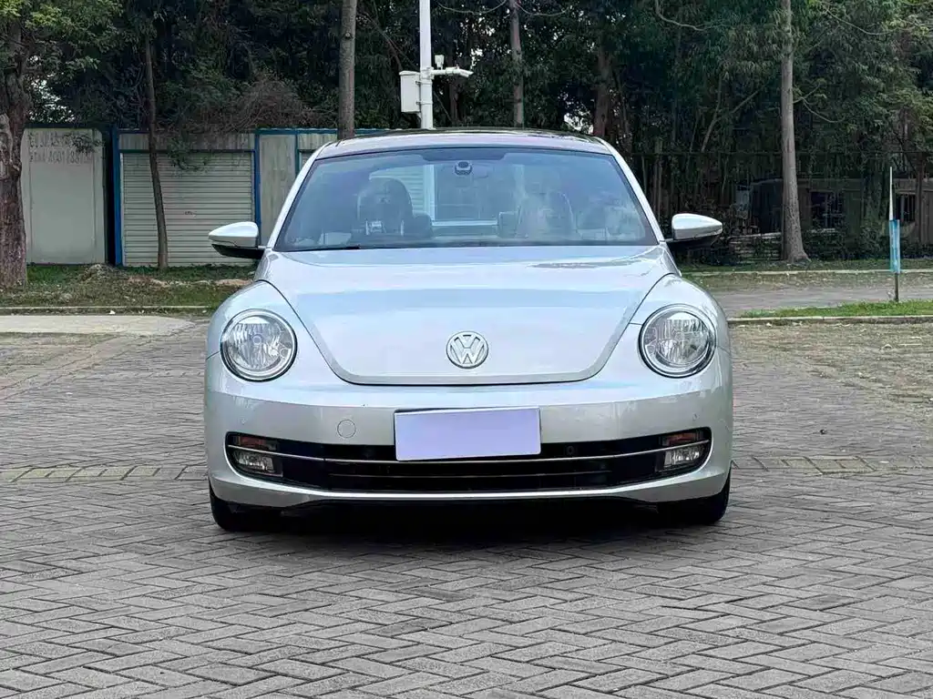 Volkswagen Beetle 2015