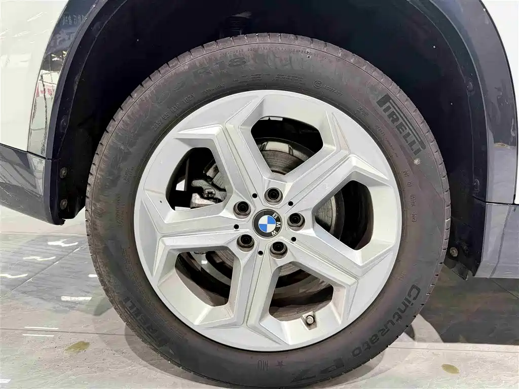 BMW X1 2024 — фото 19