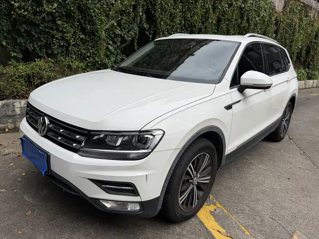 Volkswagen Tiguan L 2020