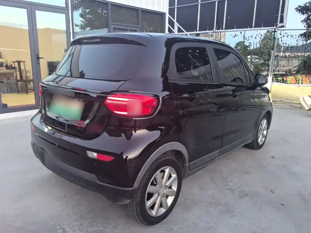 Leapmotor T03 2022
