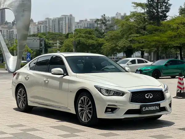 Infiniti Q50L 2018