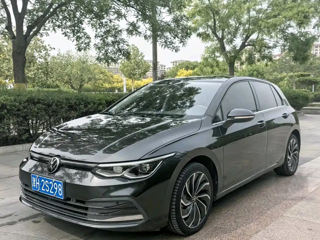 Volkswagen Golf 2023