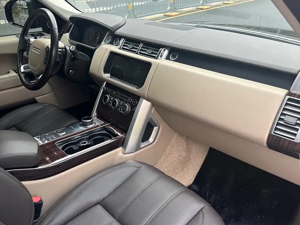 Land Rover Range Rover 2017 — фото 12
