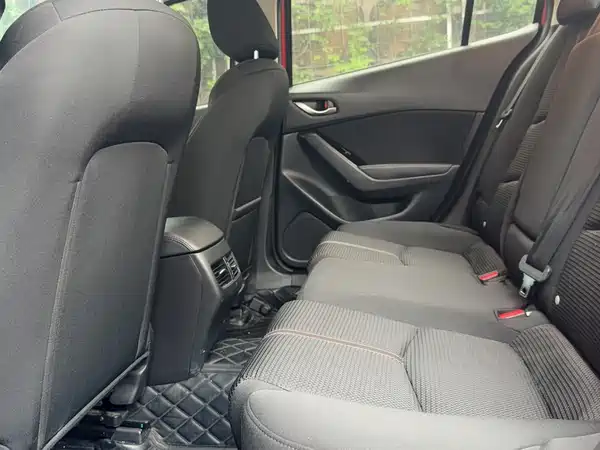 Mazda 3 Axela 2019