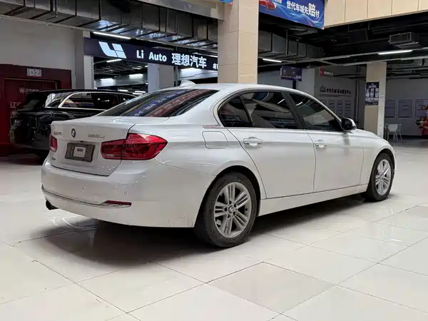 BMW 3 Series 2017