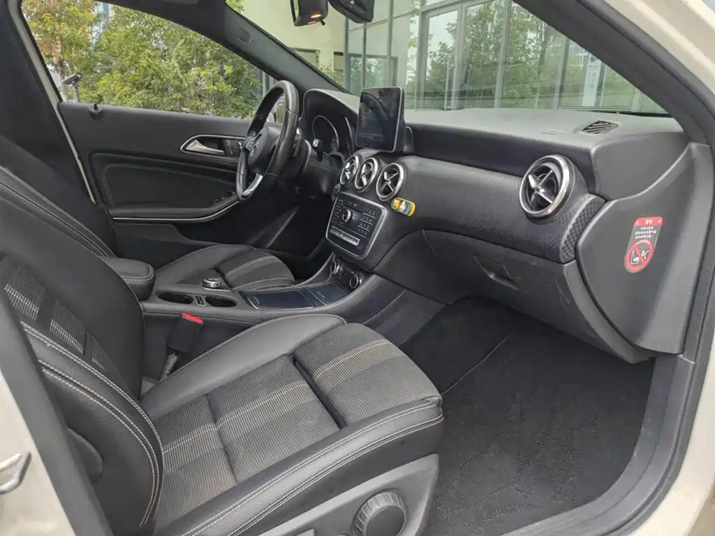 Mercedes-Benz A-Class 2017