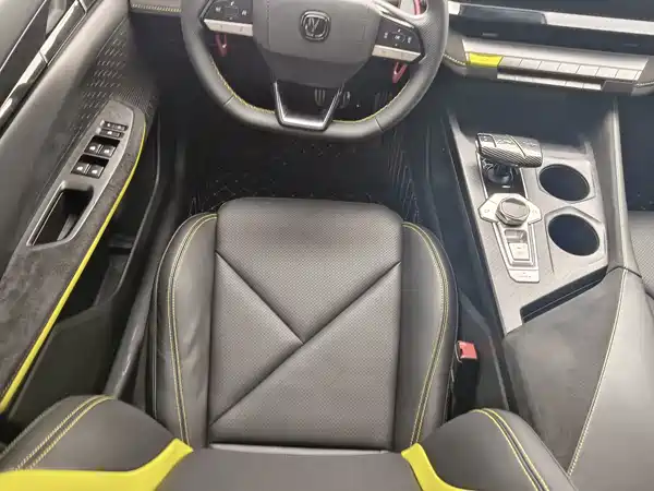 Changan UNI-V 2022