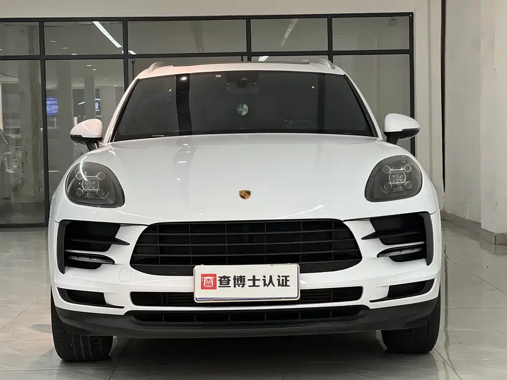 Porsche Macan 2021 — фото 2