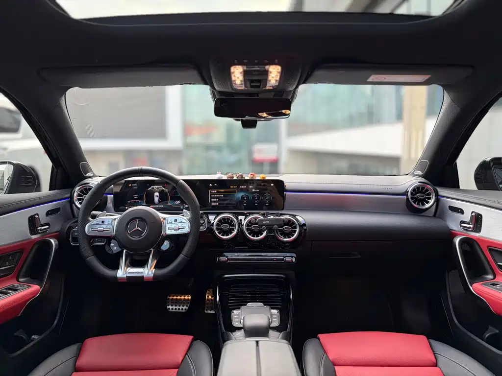 Mercedes-Benz A-Class AMG 2022 — фото 11