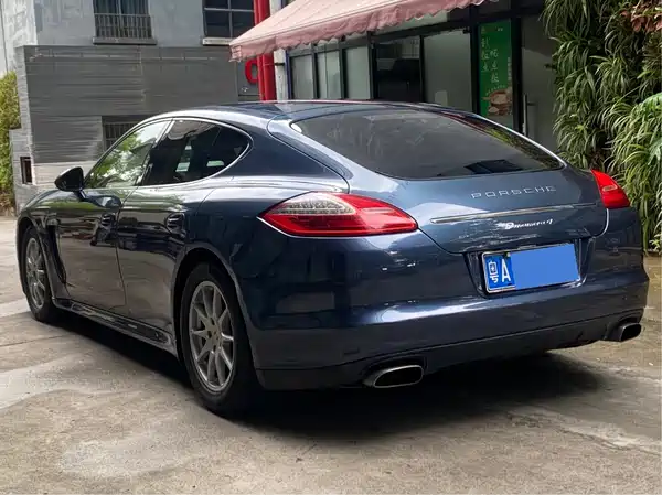 Porsche Panamera 2010