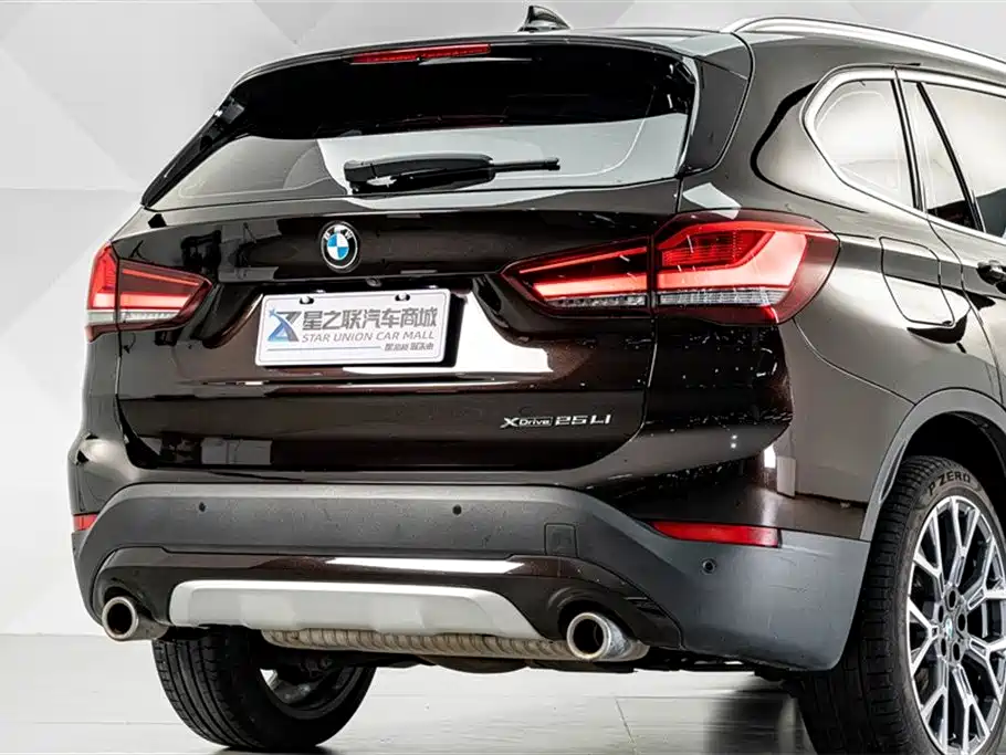 BMW X1 2021 — фото 7