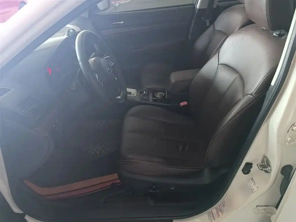 Subaru Outback 2014 — фото 15