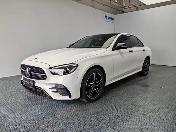 Mercedes-Benz E-Class 2021