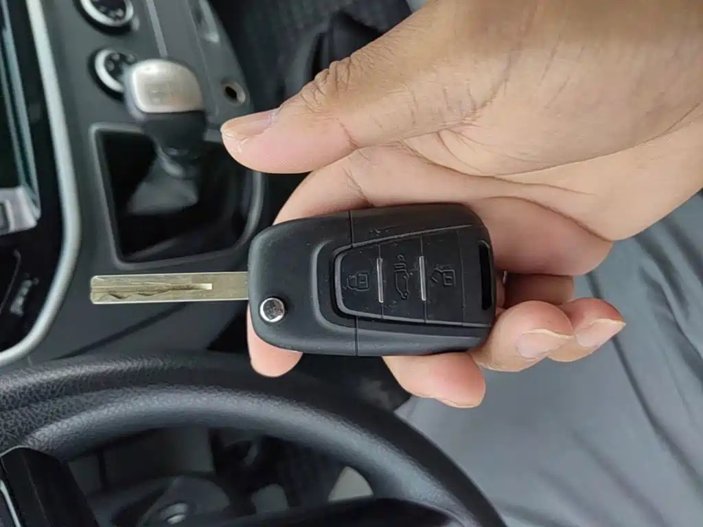 Maxus V80 2023 — фото 9