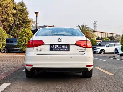 Volkswagen Sagitar 2016