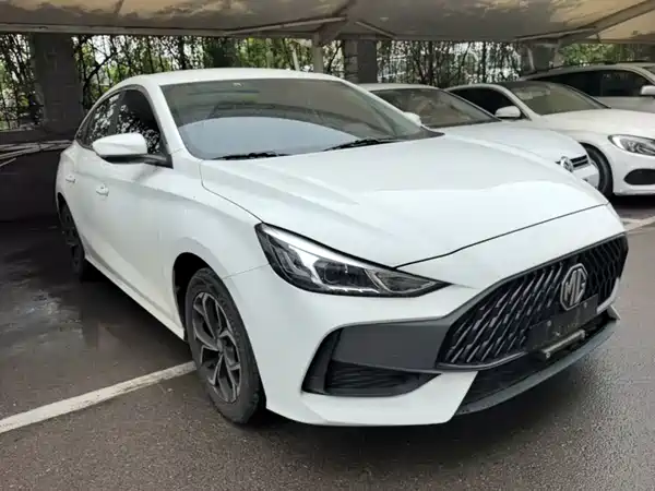 MG MG5 2025