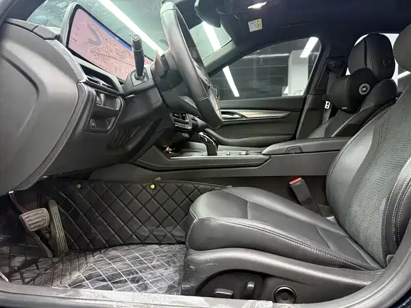 Cadillac CT5 2024