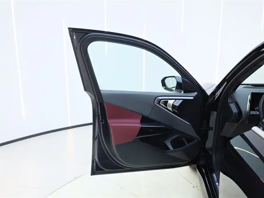 BMW X3 2025 — фото 16