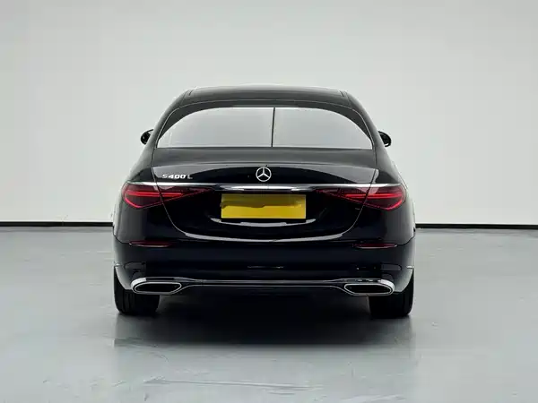 Mercedes-Benz S-Class 2023