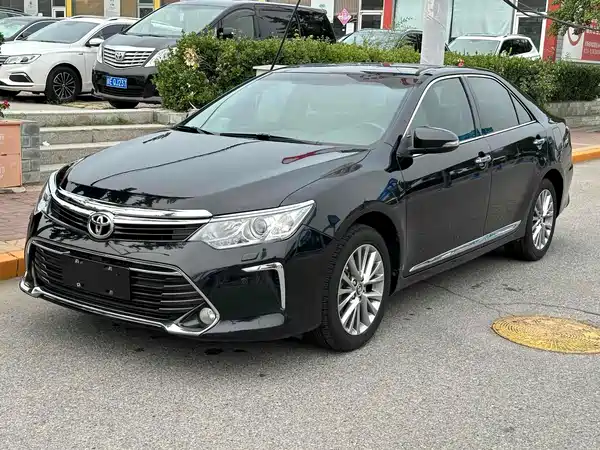 Toyota Camry 2017