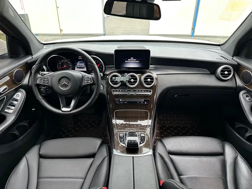 Mercedes-Benz GLC 2018