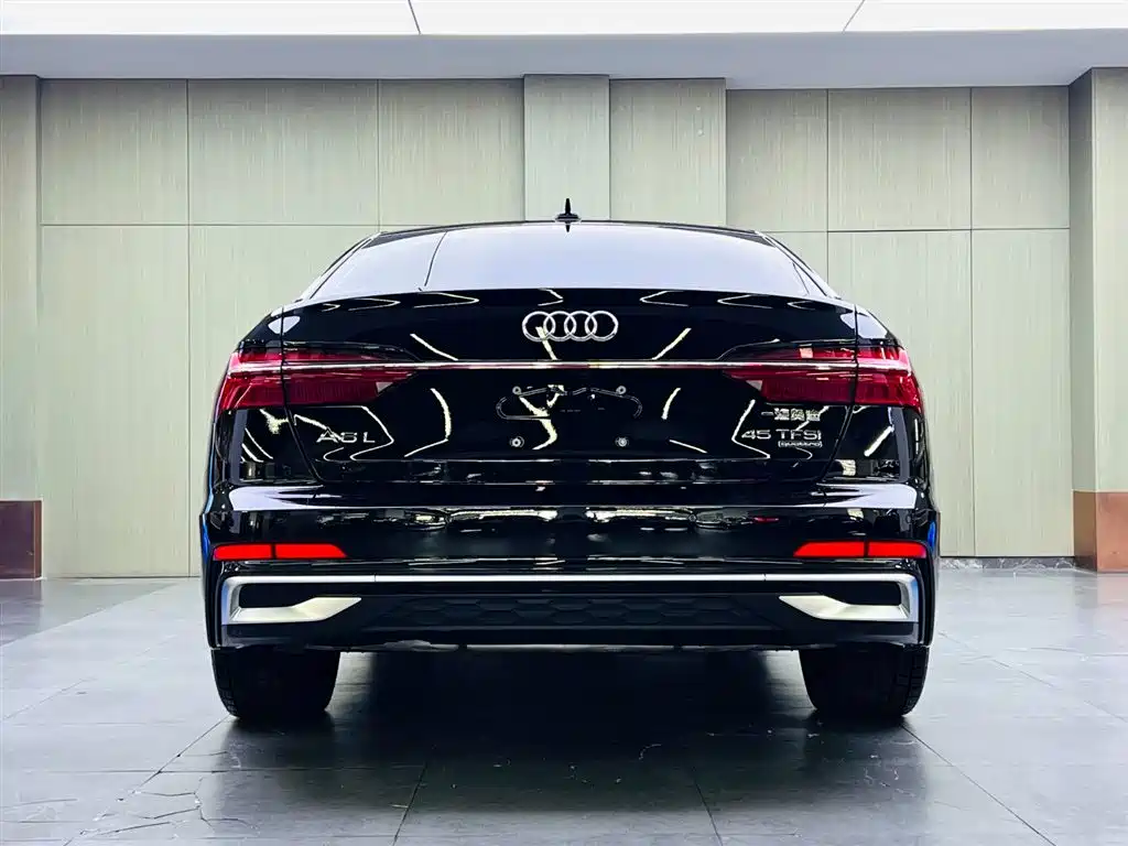Audi A6L 2025