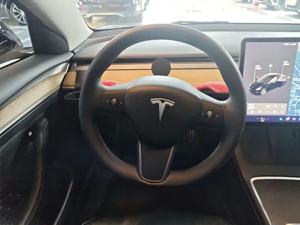 Tesla Model 3 2021 — фото 6