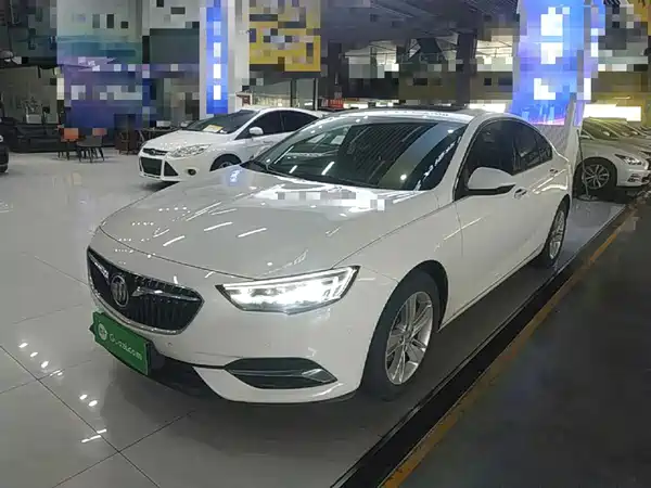 Buick Regal 2020