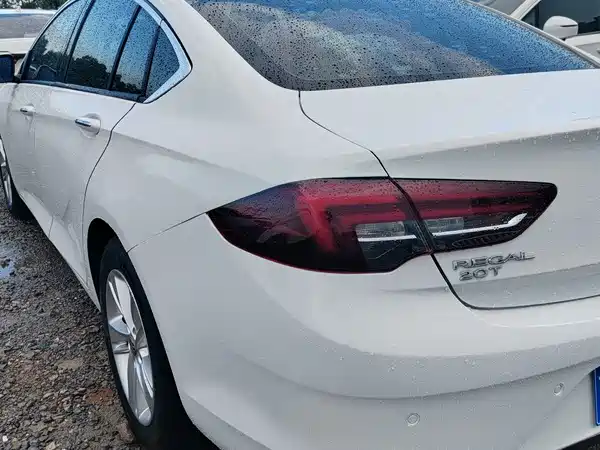 Buick Regal 2018