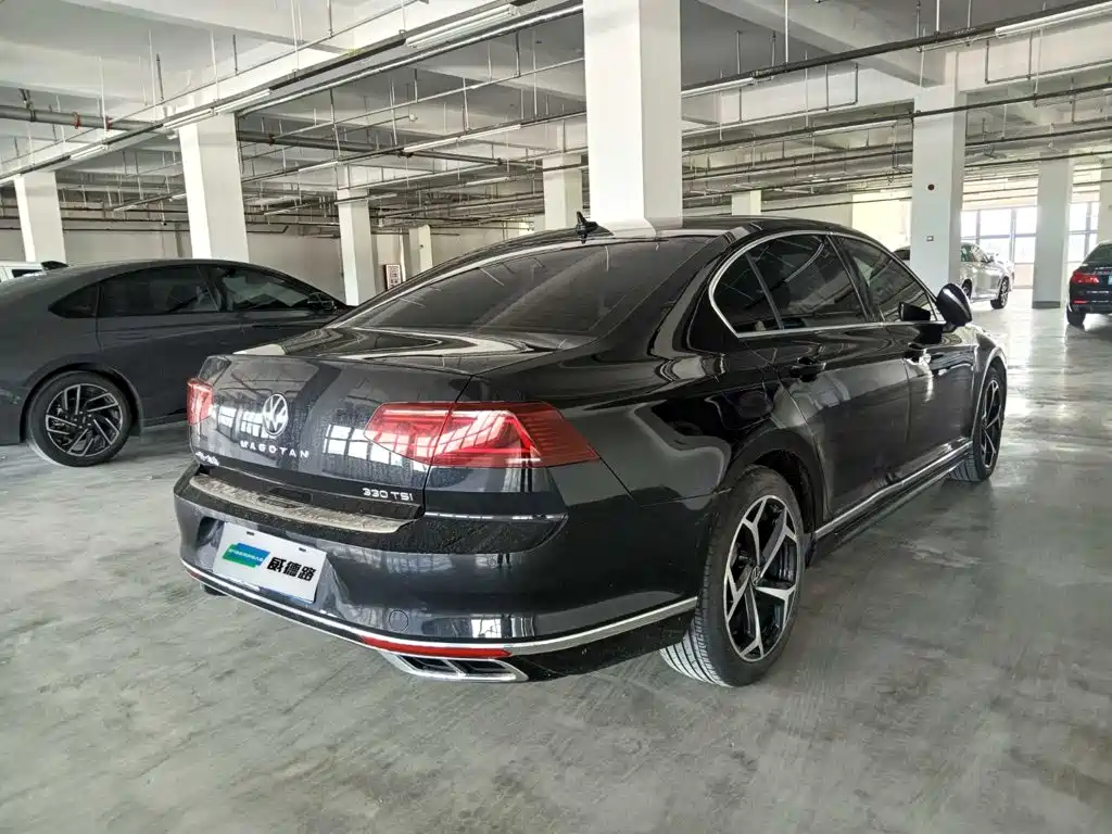 Volkswagen Magotan 2024