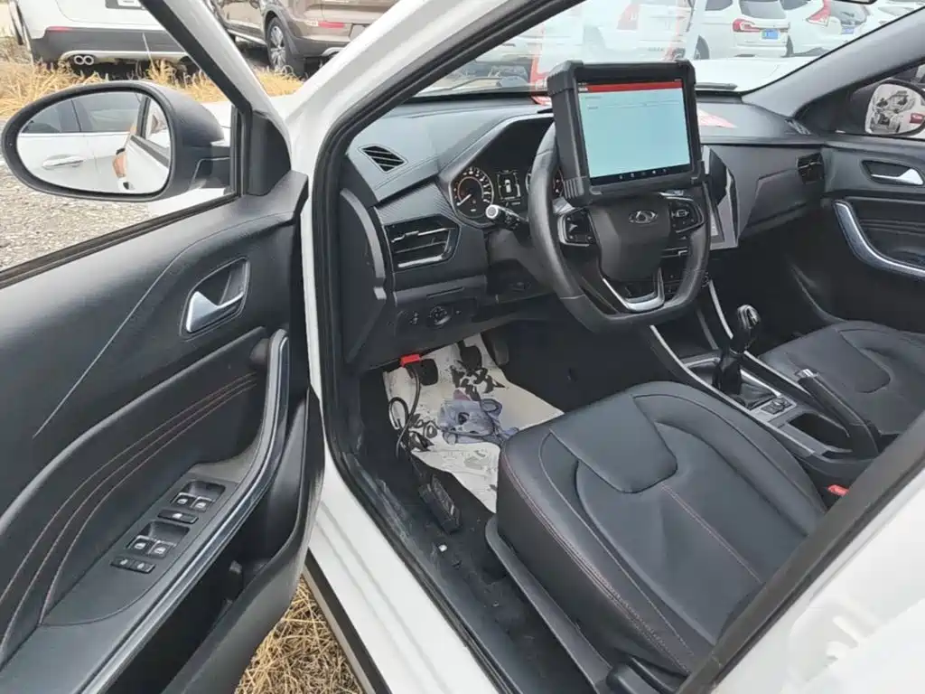 Chery Tiggo 3x 2021 — фото 15