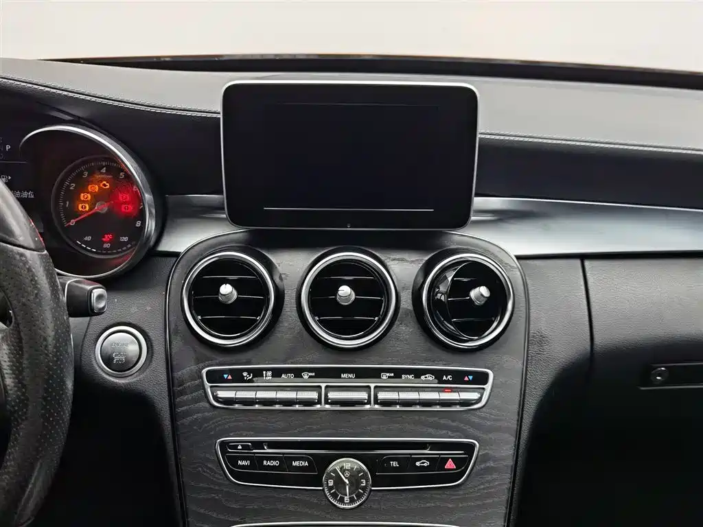 Mercedes-Benz C-Class 2017 — фото 12