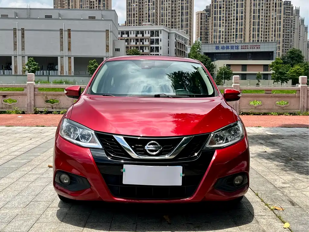 Nissan Tiida 2018