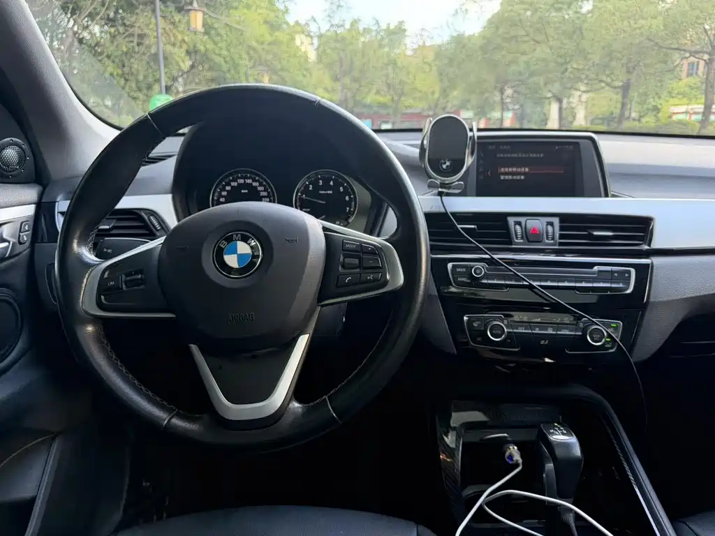 BMW X1 2018 — фото 7